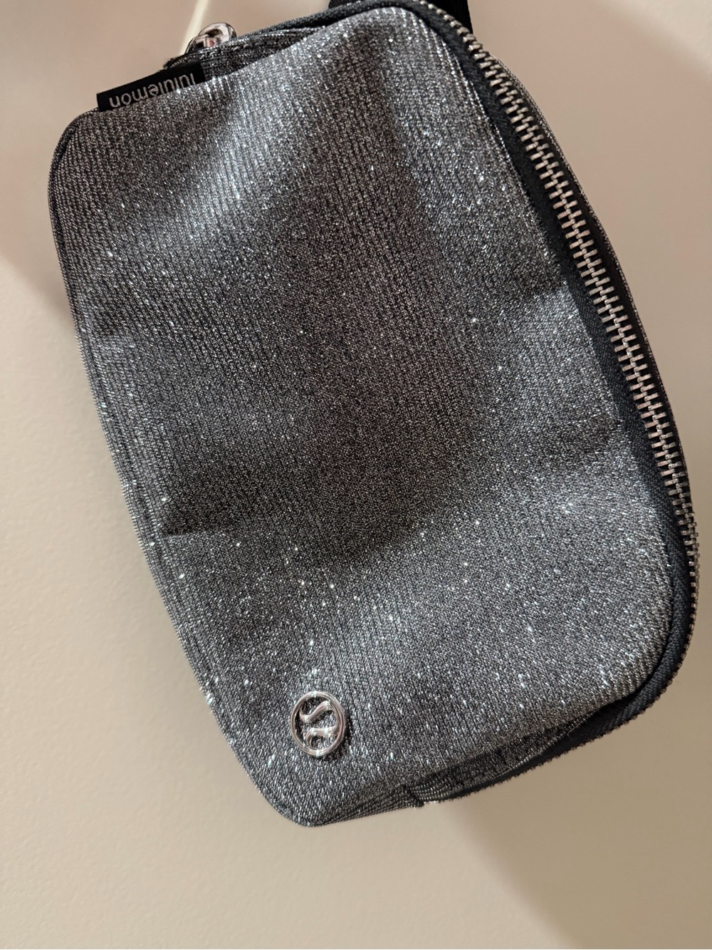 lululemon athletica Women’s Sparkle Metallic Gray crossbody and wallet